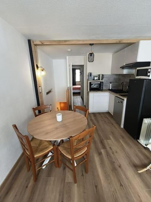 T2 Cosy Au Pied Des Pistes Apartment Bagneres-de-Bigorre Exterior photo